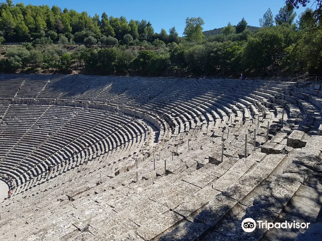 2_Ancient Theatre at the Asklepieion of Epidaurus