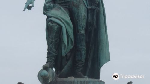 安德烈·馬塞納元帥雕像