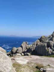 Faro de Punta Nariga