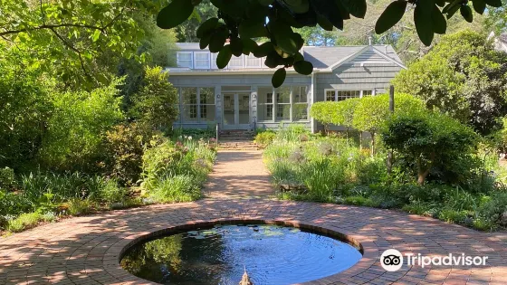 Elizabeth Lawrence House & Garden