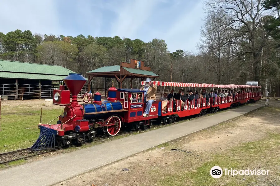 Beavers Bend Depot and Trail Rides