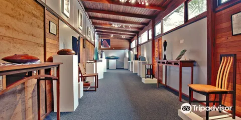 Peter Kovacsy Studio & Gallery