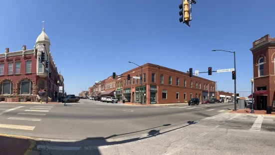 Oklahoma Frontier Drug Store Museum