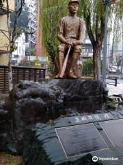 Bronze statue of Shiki MASAOKA