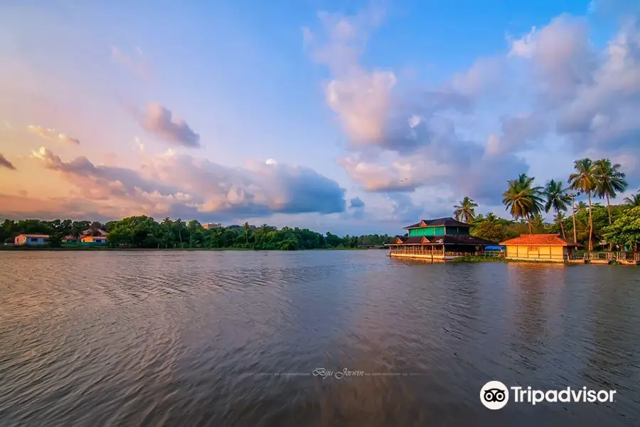 Veli Lake Tourist Village