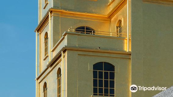 Kênh đào Milan + Nhà thờ Milan + Cung điện Hoàng gia Milan + Khu phố Tàu Milan + Quỹ Prada