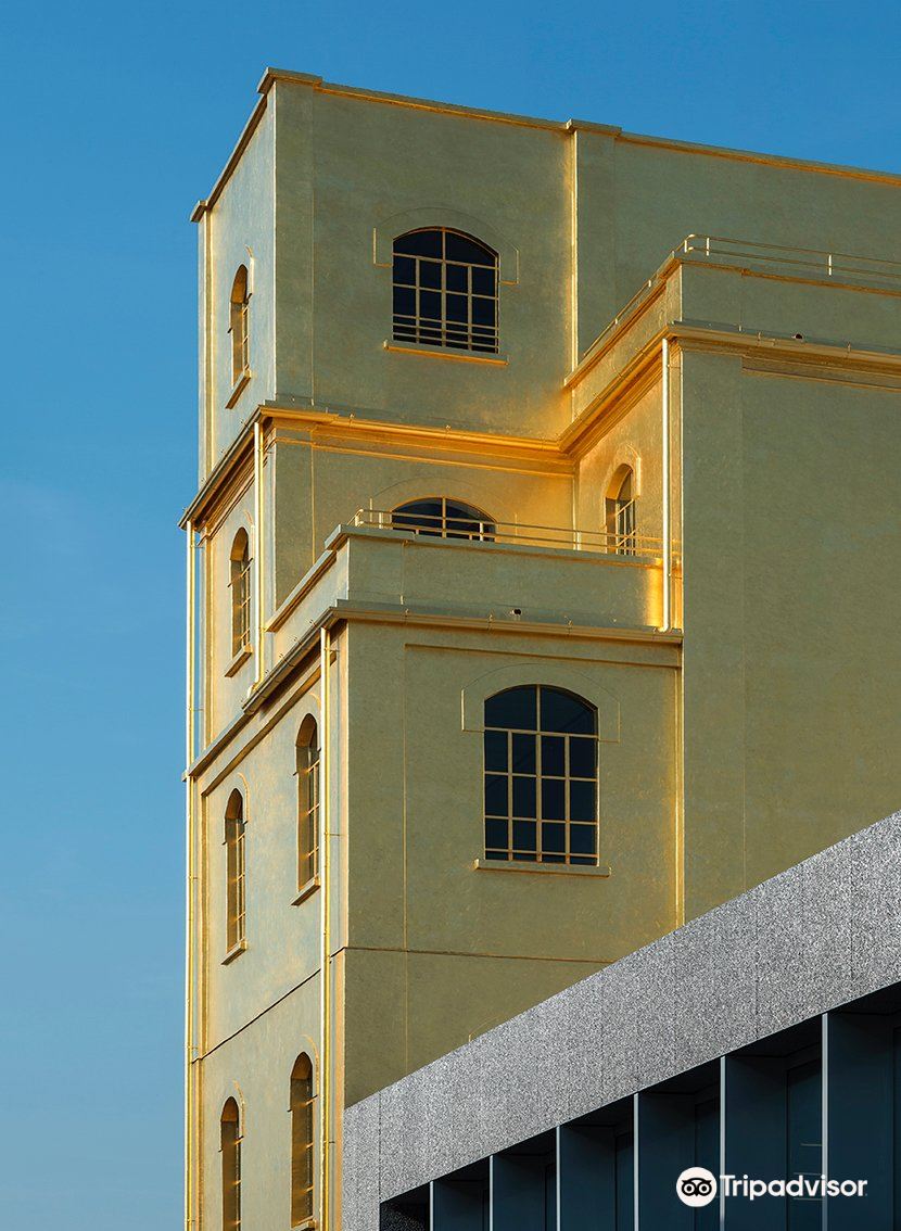 Naviglio Grande + Milan Cathedral + Royal Palace of Milan + Chinatown + Milan Fondazione Prada