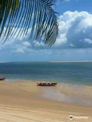 LENÇÓIS BEACH