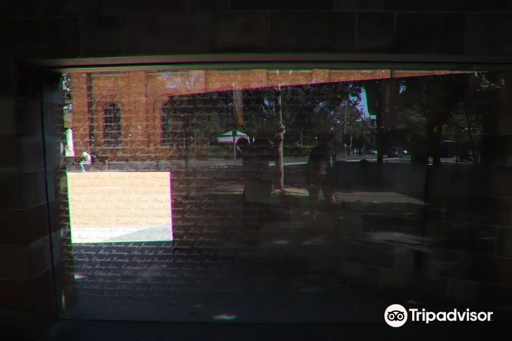 5_The Irish Famine Memorial