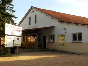 Farm and Pruneau Museum