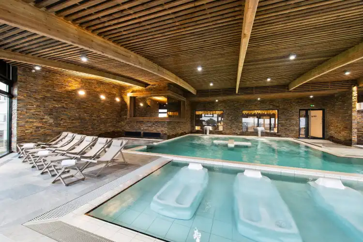 Hotels near EGLISE PROTESTANTE EVANGELIQUE CBNI