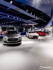 Modena Maserati Ian Showroom