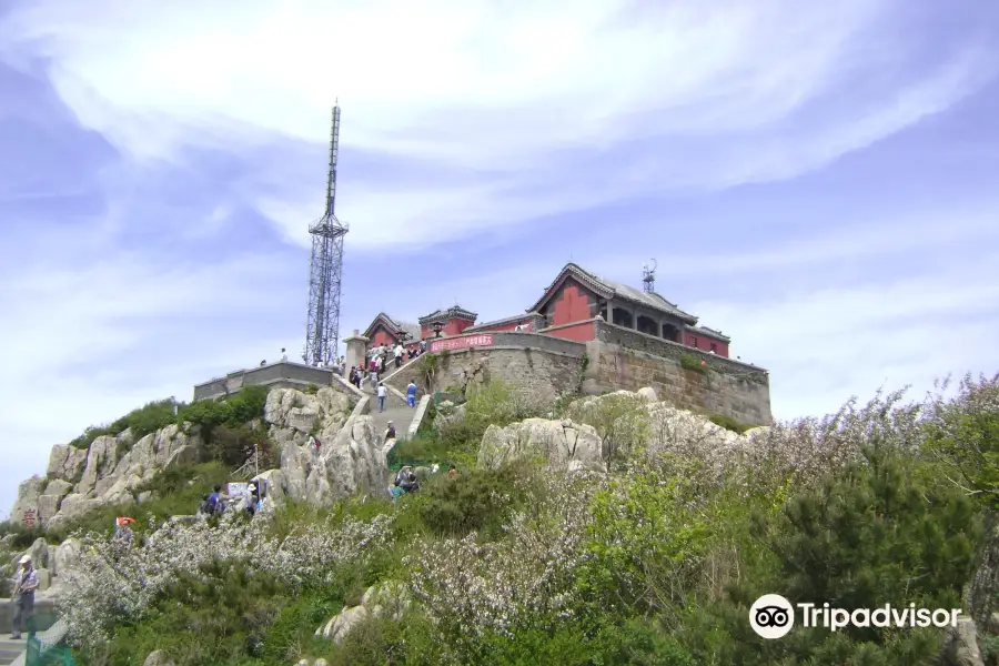 Taian Wufeng Mountain