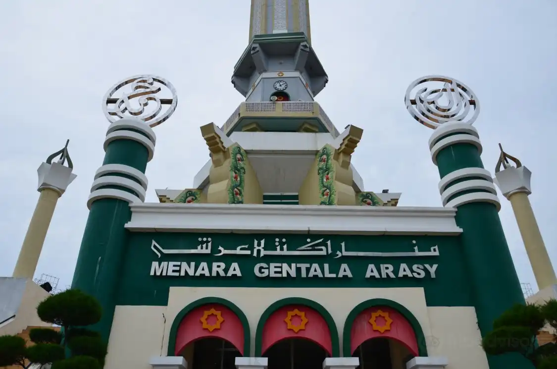 Các khách sạn gần Gentala Arasy Tower