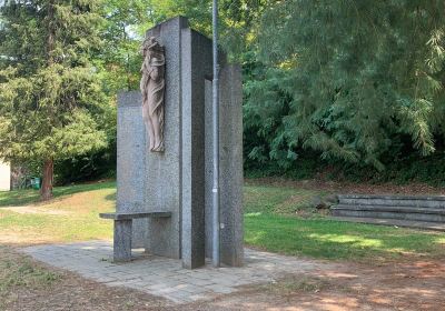 Monumento ai Caduti di Azzate