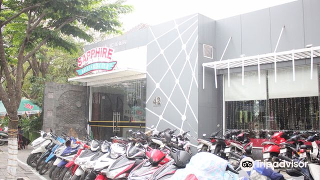 Sapphire Billiard Club