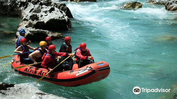Soca Rider - Rafting Slovenia