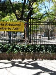 Plaza Roberto Arlt