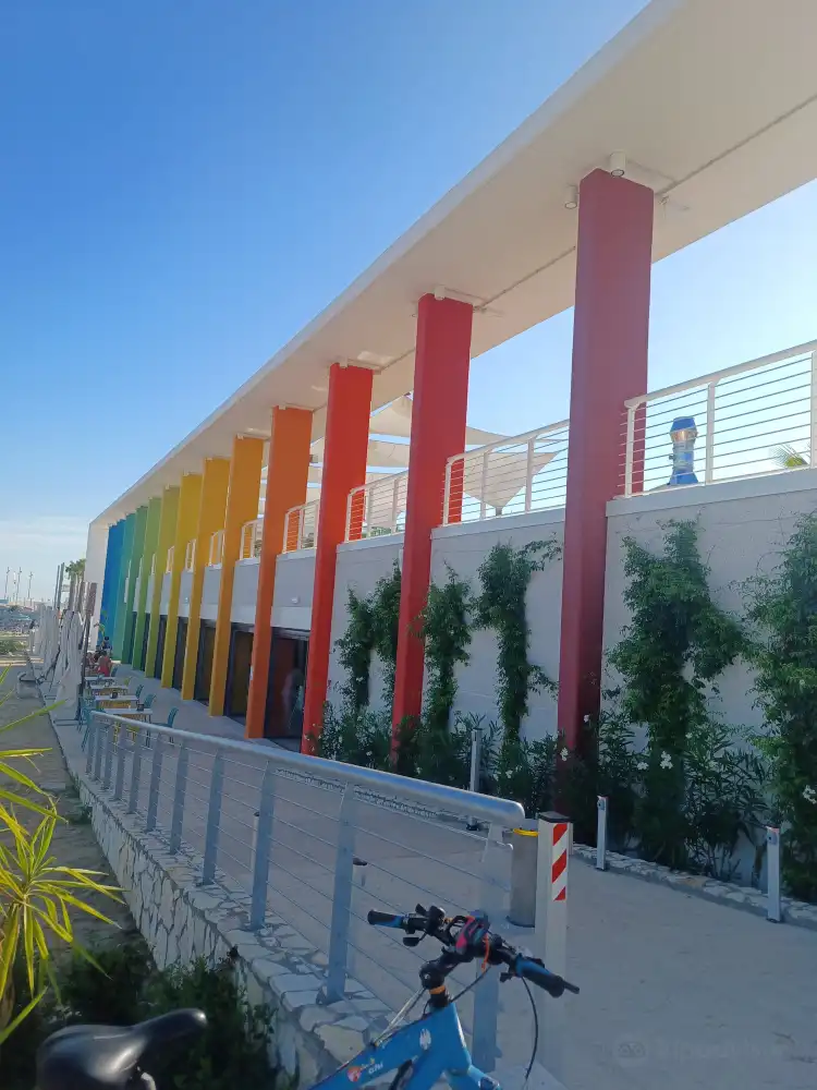 Hotels near Porto Turistico Le Marinelle