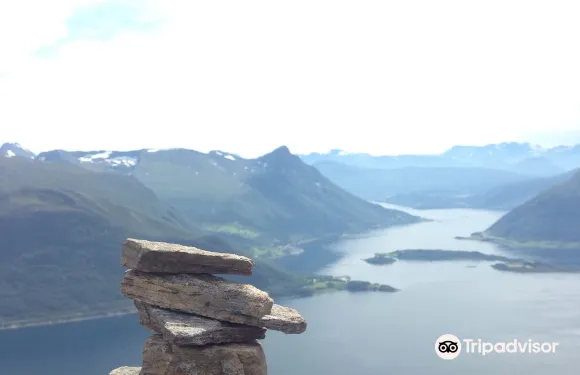 於爾斯泰因維克