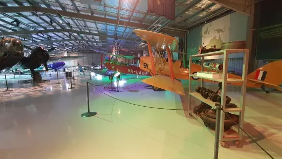 テモラ航空博物館
