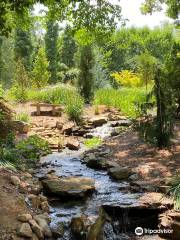 Coto de bosque y jardín Hatcher