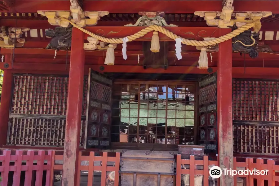 Ozaki Shrine