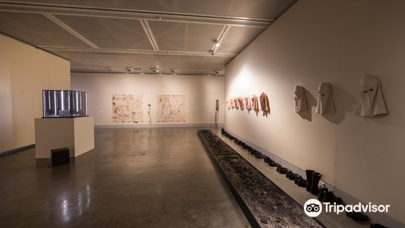 New England Regional Art Museum