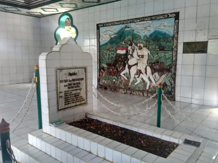 Hotel di Kalasey Satu