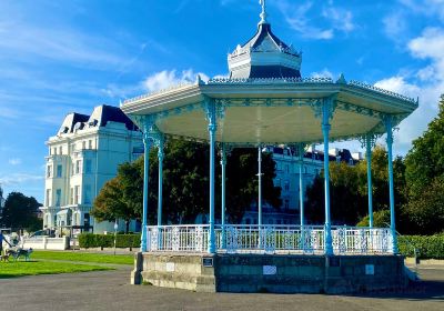 The Leas Promenade