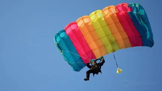 Skydive Central North Carolina