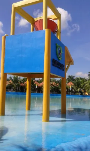 Paraiso Verde Resort & Water Park