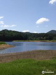 Hijiri Lake