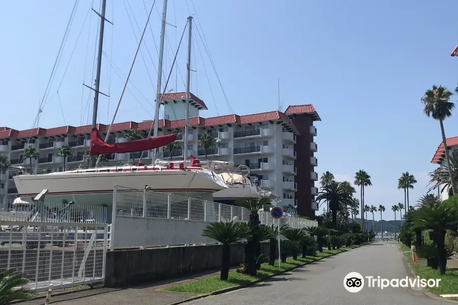 Riviera Zushi Marina