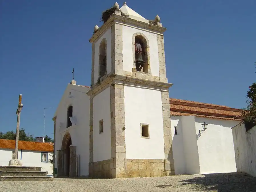 Hotels near Igreja do Espirito Santo