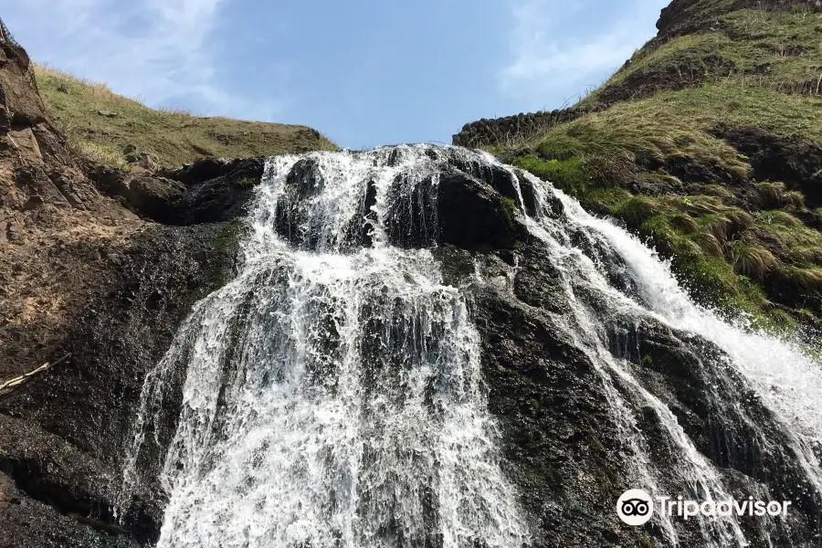 Nanatsudaki Falls