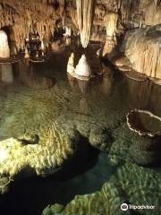Onondaga Cave