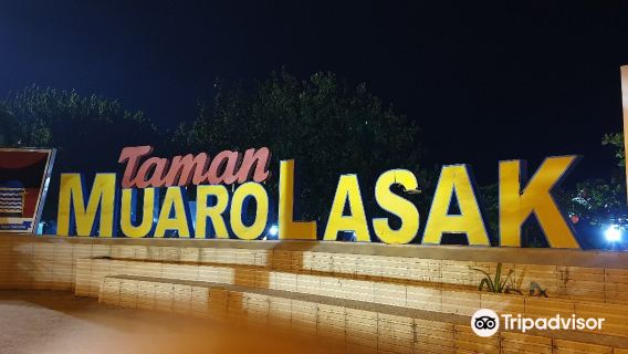Monumen Merpati Perdamaian