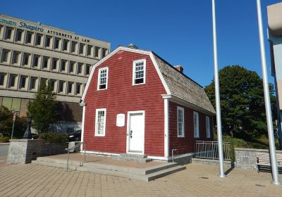 Nathan Hale Schoolhouse