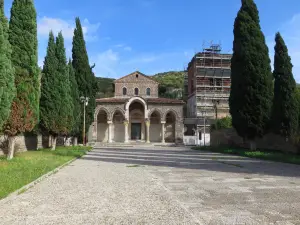 Basilica Benedettina Sant'Angelo in Formis