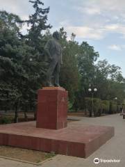 Lenin Statue