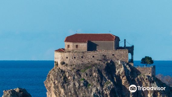 Panagia Glykofilousa