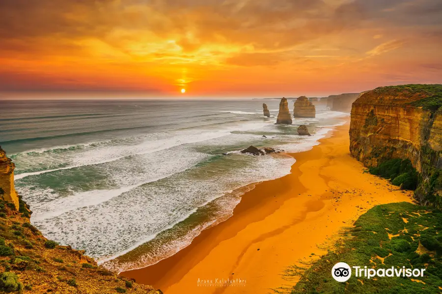 Twelve Apostles Marine National Park