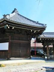 Tokurinan Temple
