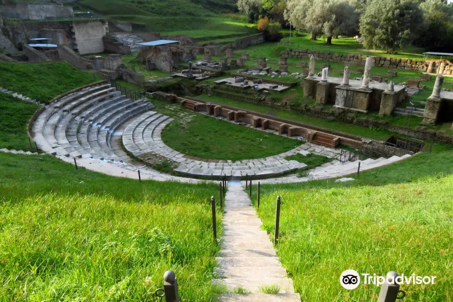 Teatro Romano di Sessa Aurunca