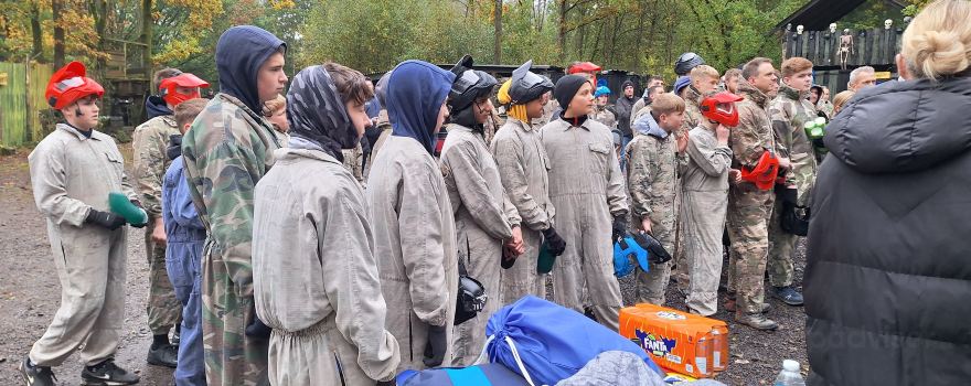 Paintballing SAS 22 Leicester