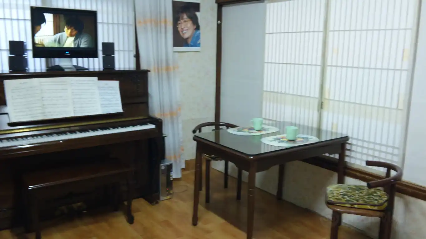 Hotels near Junsang's house (Location for Winter Sonata)