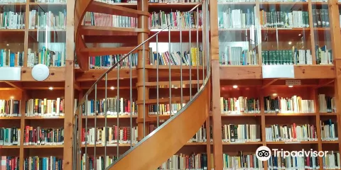 Biblioteca Publica Municipal Arturo Gazul