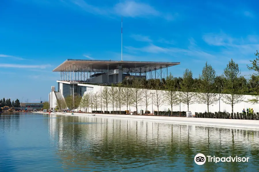 Stavros Niarchos Foundation Cultural Center