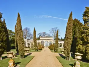 Castle Ashby Gardens